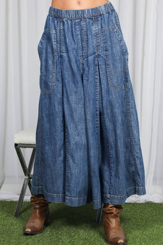 The Pin-Tuck Chambray
