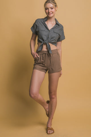 Lucy Linen Blend Shorts
