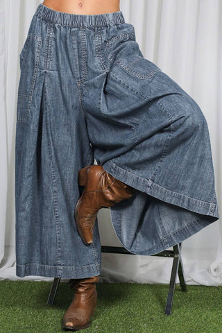 The Pin-Tuck Chambray
