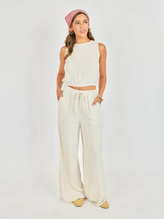 Sadie & Sage  Sugarloaf Elastic Hem Top