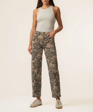 Kut from the Kloth-Ashton Twill High Rise Relaxed Leg in Sand