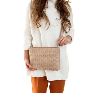 Quinn Woven Convertible Crossbody Clutch-Bufff